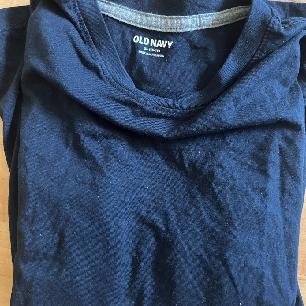 Old Navy Black T-Shirt